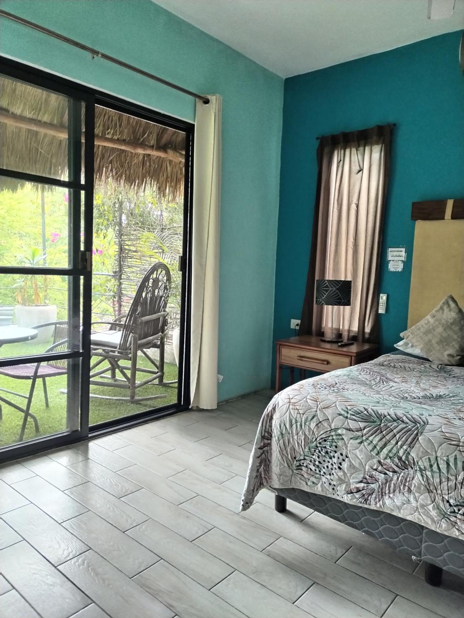 Hostel Casa Xtakay Βαγιαδολίδ Εξωτερικό φωτογραφία